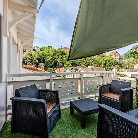 Apartment T6 Centre